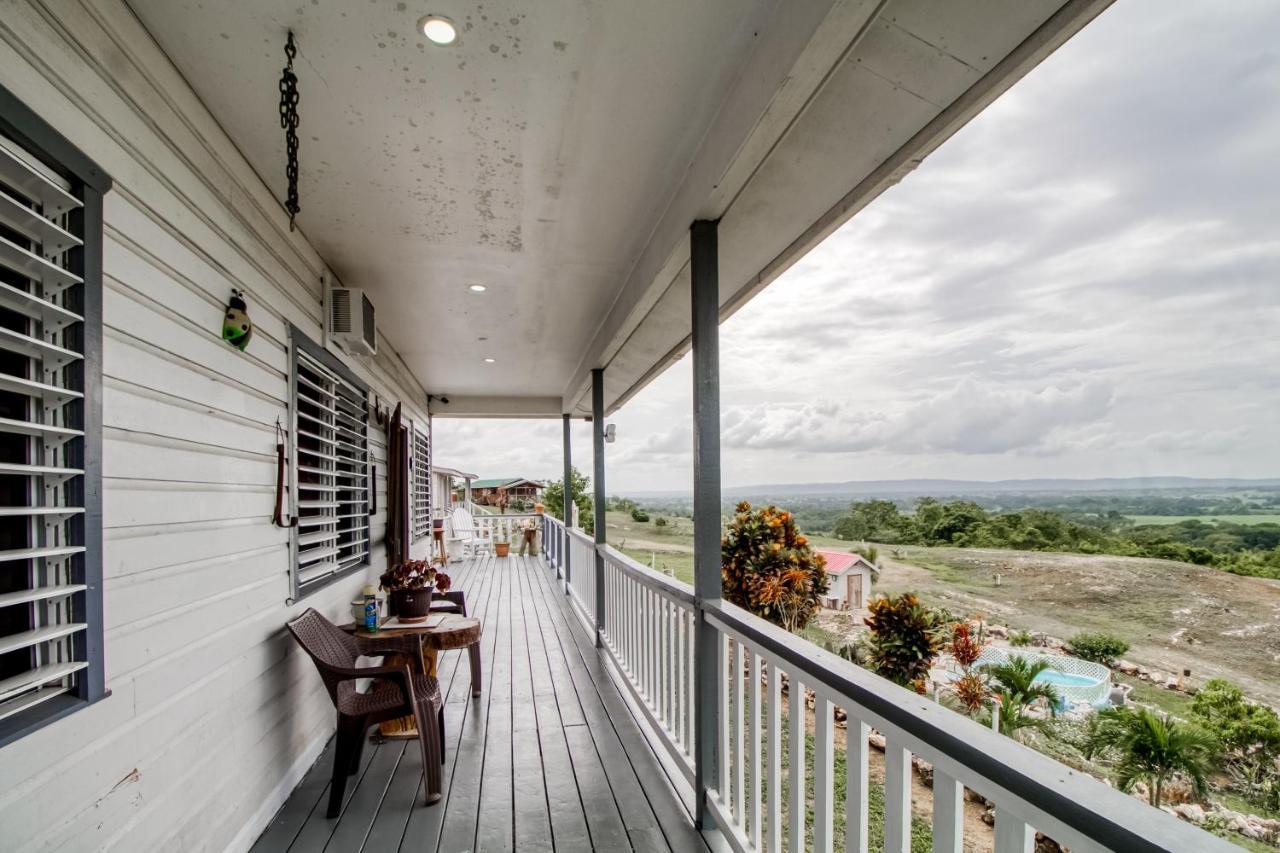 Mattea Vacation House At Bella Vue Estate Georgeville Exterior foto